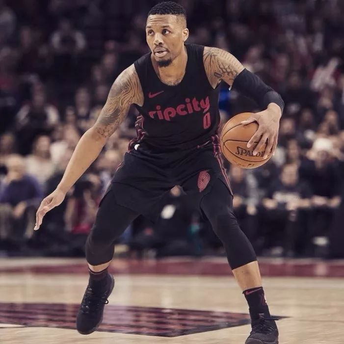 被伯恩利拖 被伯恩利拖